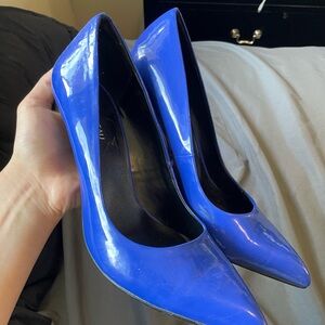 Le Chateau Elegant Blue Women's Pumps